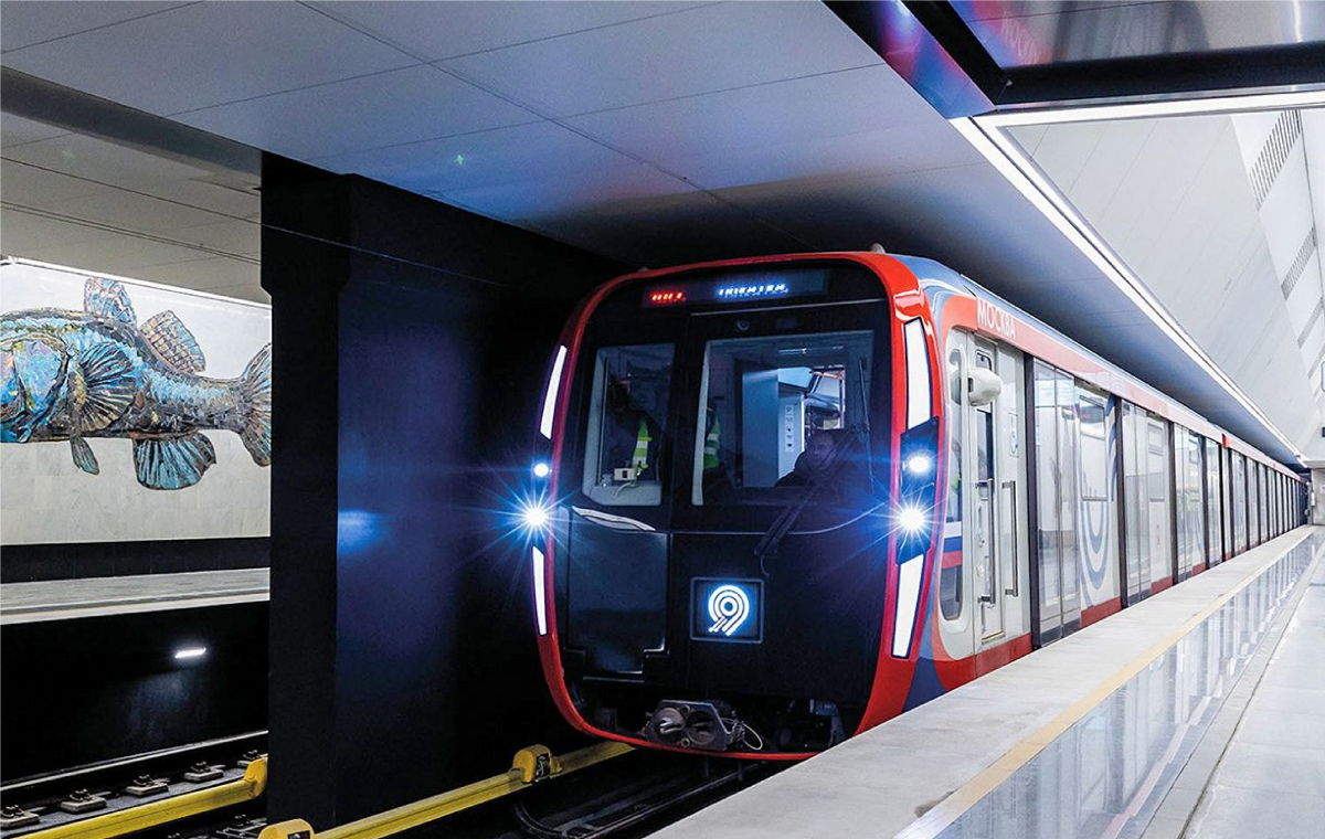 По Замоскворецкой линии метро в Москве поехали новые поезда «Москва-2024»